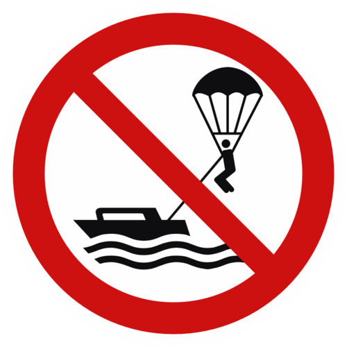 Ingen parasailing P066